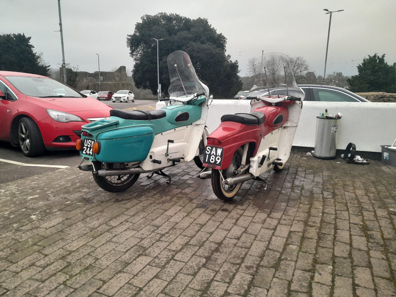 Click here to view ariel leaders arriving at shop for sale 001 <h2>2024-02-29 - More New Arrivals in the Showroom</h2> at at higher resolution. Image of ariel leaders arriving at shop for sale 001 <h2>2024-02-29 - More New Arrivals in the Showroom</h2>