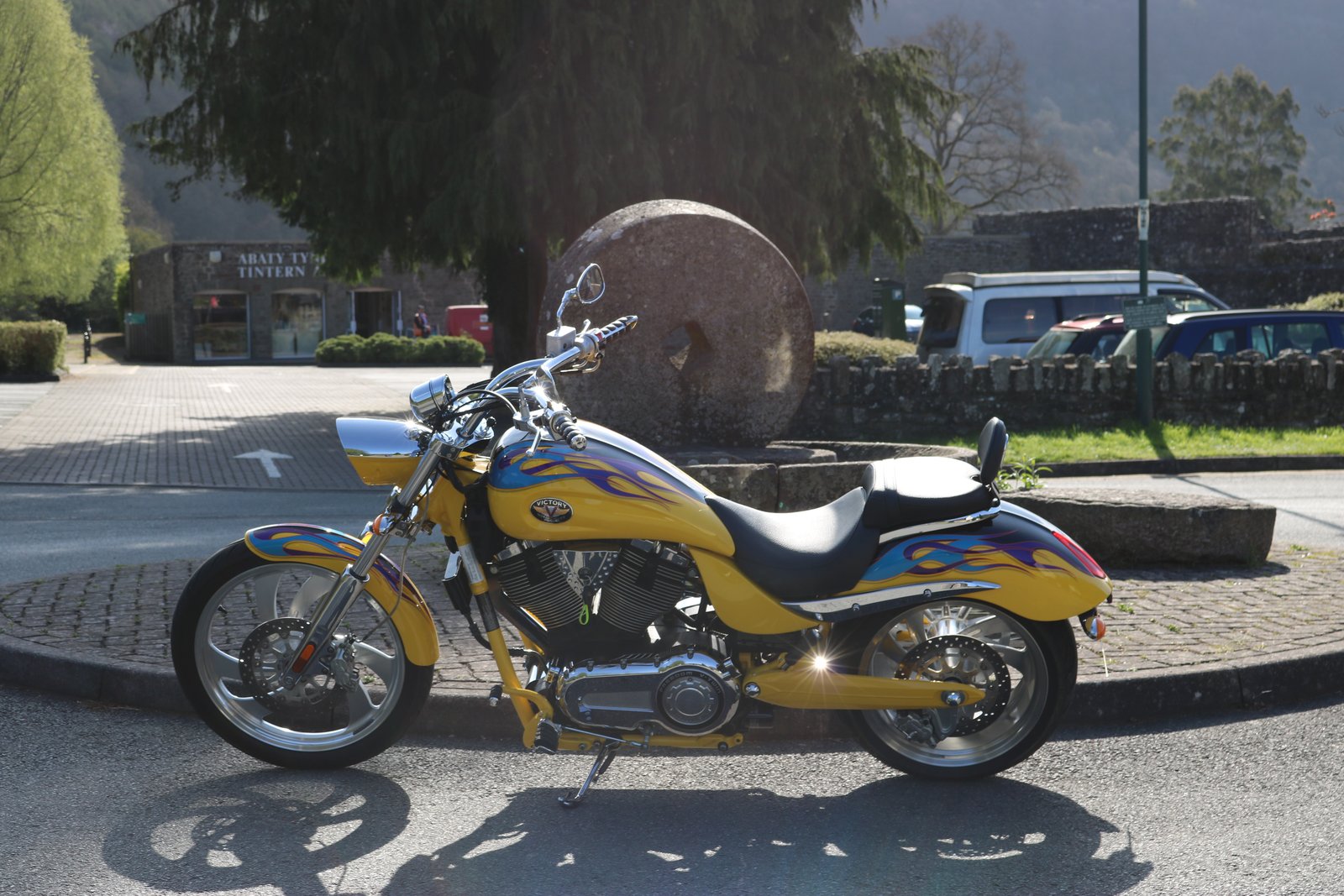 Image of arlen ness victory jackpot for sale003 <h2>2020-06-07 - Arlen Ness Signature Victory Vegas Jackpot for Sale</h2>