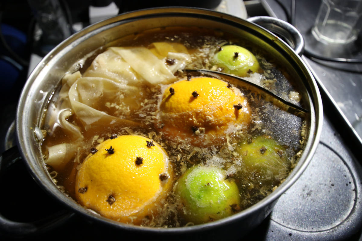 Image of mulled cider stage 1 001 <h2>2022-08-14 - West Croft Farm Cider Appreciation Day</h2>