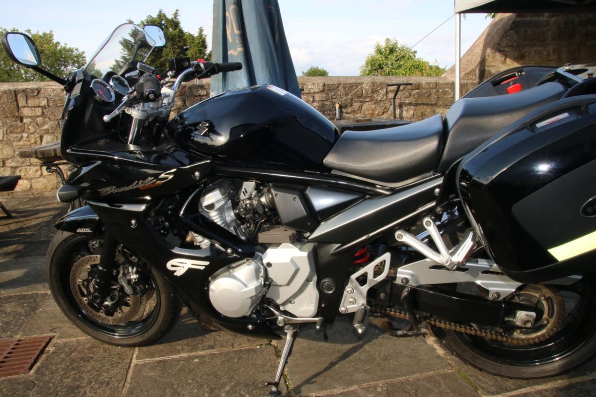 Image of suzuki bandit 1250 for sale 013 <h2>2023-07-20 - Suzuki Bandit 1250 For Sale</h2>