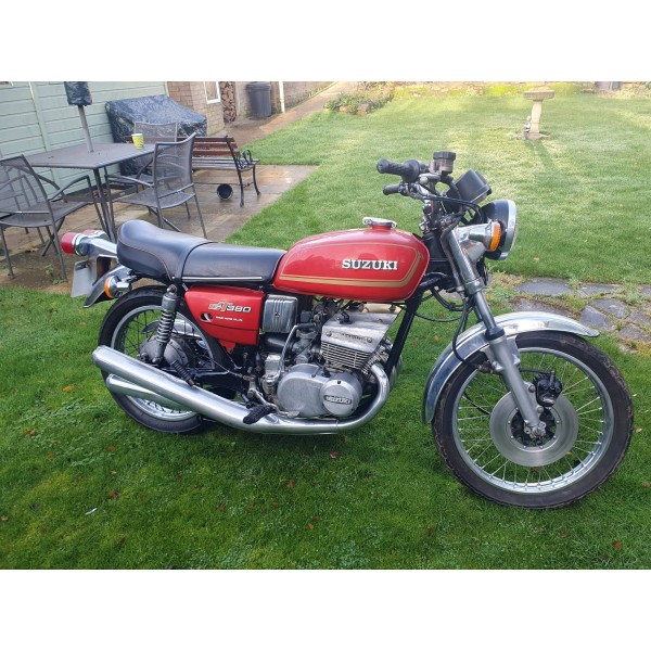 1975 Suzuki GT380 1975 Suzuki GT380