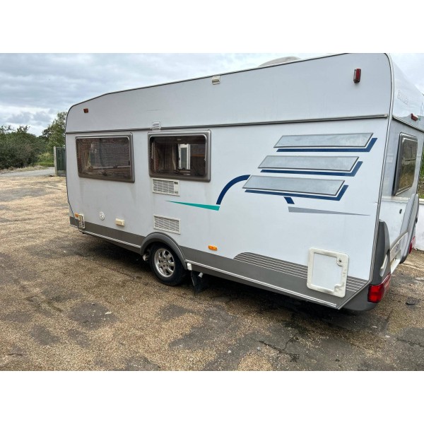 Hymer 470 Nova Touring Caravan