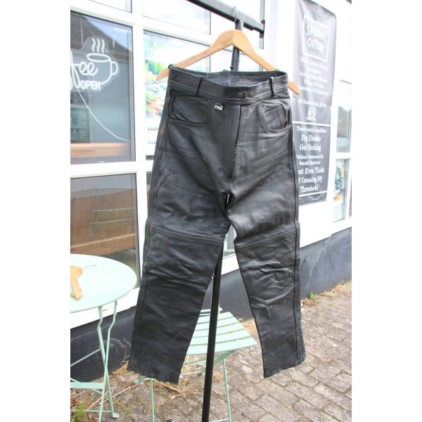 Air Ambulance Donation Stein Leather Jeans Size 16 UK